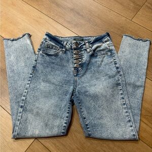 Women's High Rise Blue Jeans